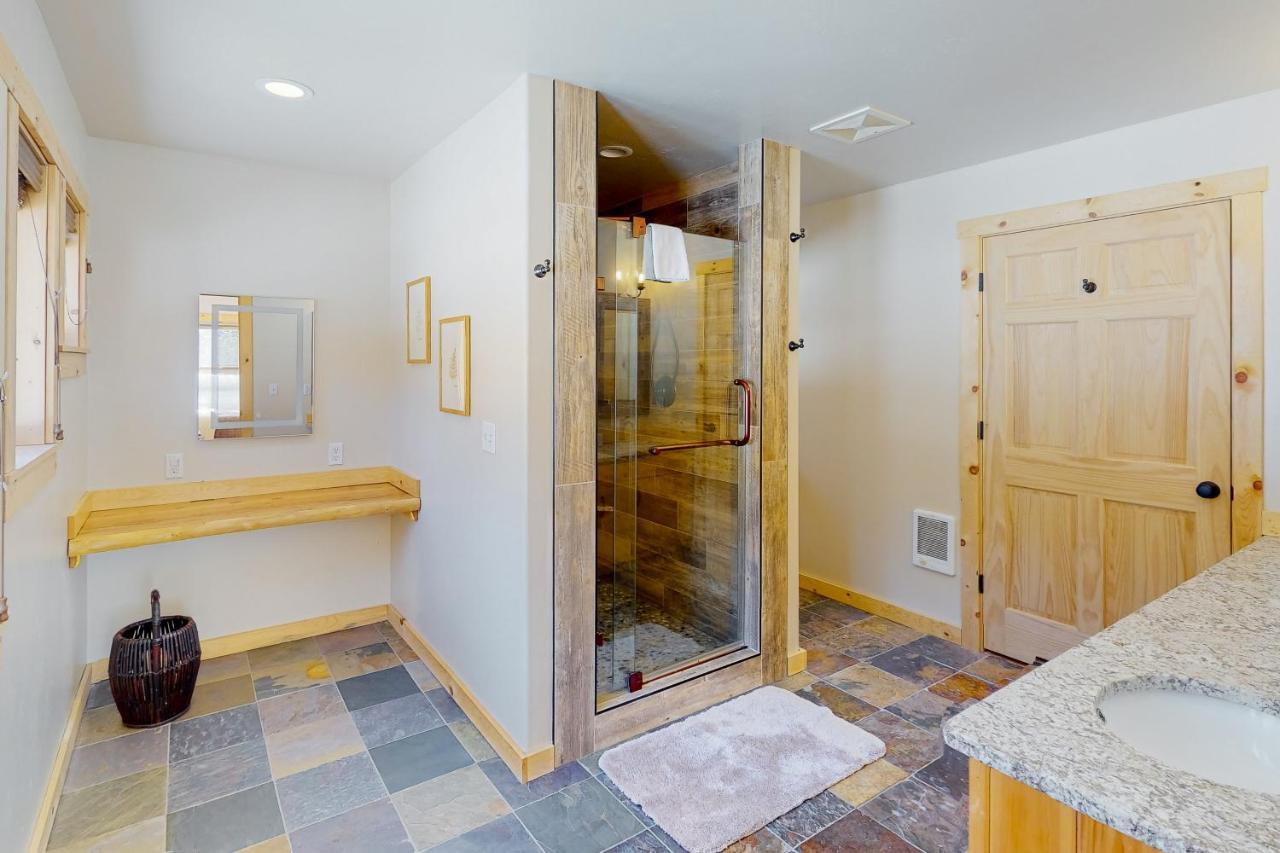 Meadowlark Hideaway Villa New Meadows Buitenkant foto